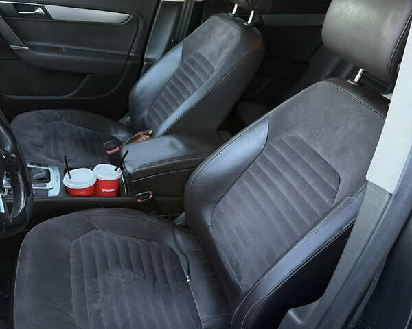 Коричневий Фольксваген Пассат, об'ємом двигуна 2 л та пробігом 309 тис. км за 10500 $, фото 15 на Automoto.ua