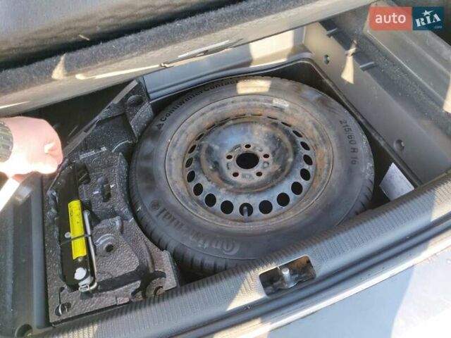 Коричневый Фольксваген Пассат, объемом двигателя 1.8 л и пробегом 251 тыс. км за 9200 $, фото 7 на Automoto.ua