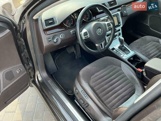 Коричневий Фольксваген Пассат, об'ємом двигуна 1.97 л та пробігом 350 тис. км за 11500 $, фото 33 на Automoto.ua