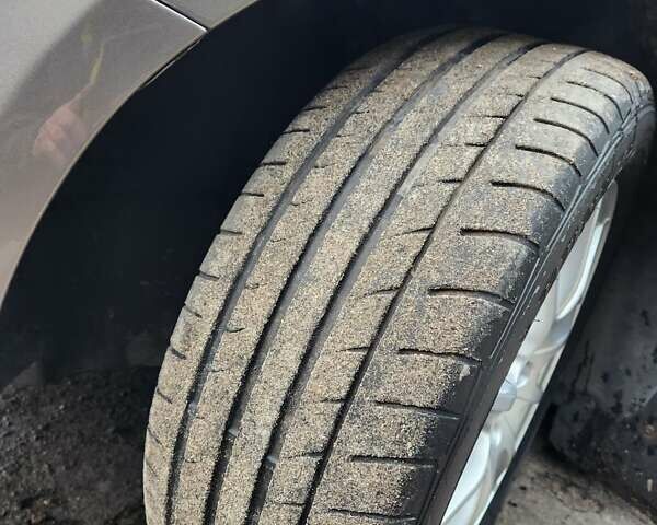 Коричневый Фольксваген Пассат, объемом двигателя 2 л и пробегом 238 тыс. км за 10800 $, фото 43 на Automoto.ua