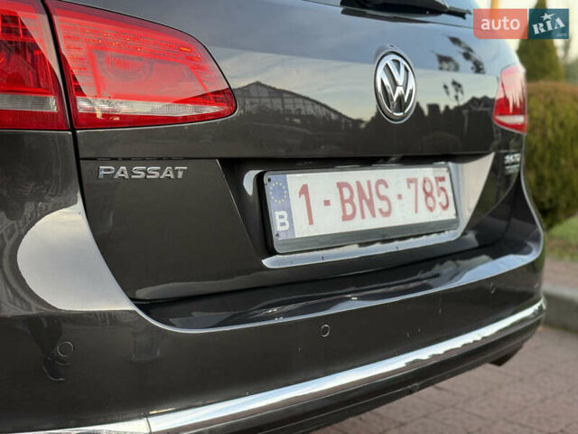Коричневый Фольксваген Пассат, объемом двигателя 2 л и пробегом 197 тыс. км за 12950 $, фото 71 на Automoto.ua