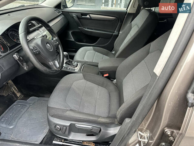 Коричневий Фольксваген Пассат, об'ємом двигуна 1.4 л та пробігом 250 тис. км за 4999 $, фото 22 на Automoto.ua