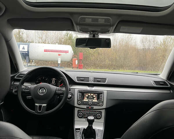 Коричневый Фольксваген Пассат, объемом двигателя 1.97 л и пробегом 309 тыс. км за 9700 $, фото 18 на Automoto.ua