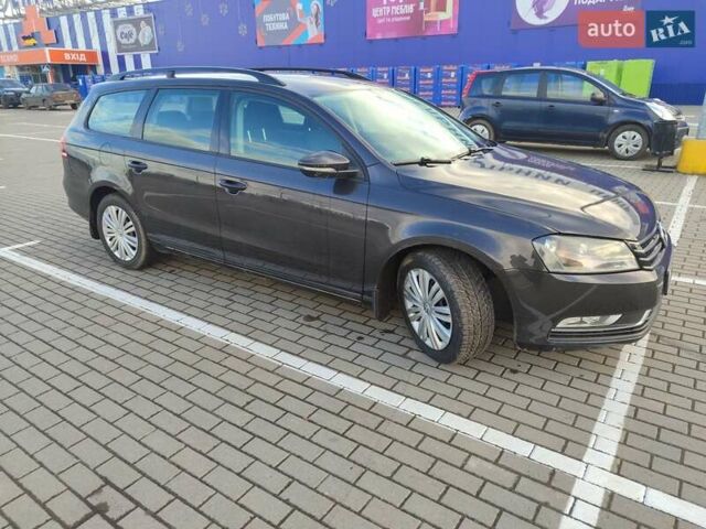 Коричневий Фольксваген Пассат, об'ємом двигуна 1.6 л та пробігом 245 тис. км за 9500 $, фото 8 на Automoto.ua