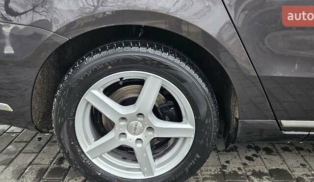 Коричневый Фольксваген Пассат, объемом двигателя 1.39 л и пробегом 230 тыс. км за 9800 $, фото 15 на Automoto.ua