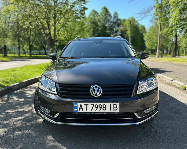 Коричневый Фольксваген Пассат, объемом двигателя 1.97 л и пробегом 337 тыс. км за 12300 $, фото 2 на Automoto.ua