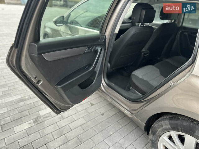 Коричневий Фольксваген Пассат, об'ємом двигуна 1.4 л та пробігом 250 тис. км за 4999 $, фото 20 на Automoto.ua