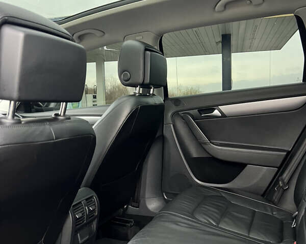 Коричневый Фольксваген Пассат, объемом двигателя 1.97 л и пробегом 309 тыс. км за 9700 $, фото 11 на Automoto.ua