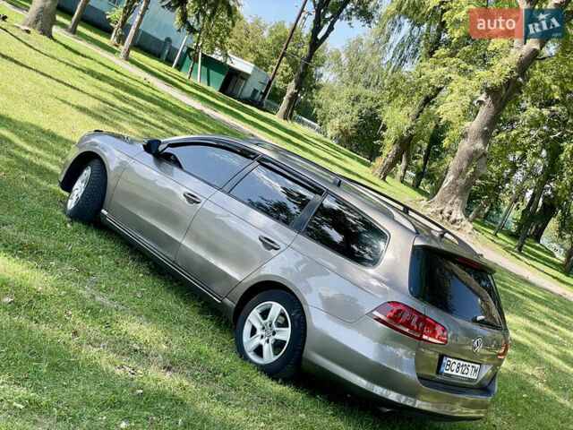 Коричневий Фольксваген Пассат, об'ємом двигуна 1.6 л та пробігом 268 тис. км за 7999 $, фото 7 на Automoto.ua