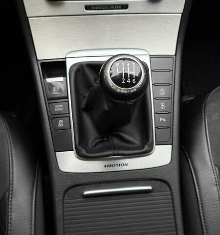 Коричневый Фольксваген Пассат, объемом двигателя 1.97 л и пробегом 289 тыс. км за 12192 $, фото 13 на Automoto.ua