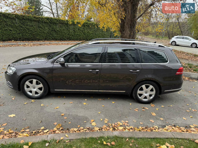 Коричневый Фольксваген Пассат, объемом двигателя 2 л и пробегом 290 тыс. км за 10500 $, фото 5 на Automoto.ua