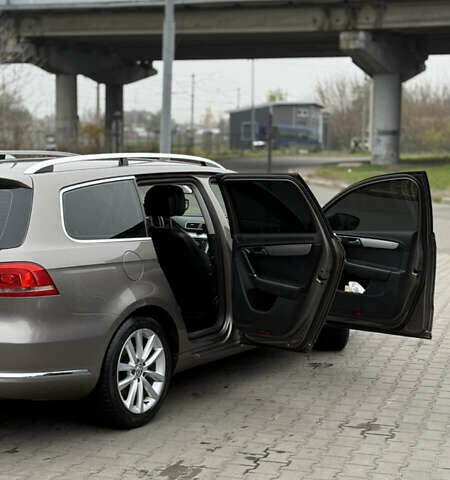 Коричневый Фольксваген Пассат, объемом двигателя 1.97 л и пробегом 289 тыс. км за 12192 $, фото 14 на Automoto.ua