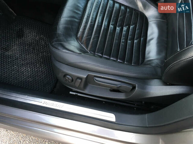 Коричневий Фольксваген Пассат, об'ємом двигуна 1.98 л та пробігом 228 тис. км за 9500 $, фото 14 на Automoto.ua