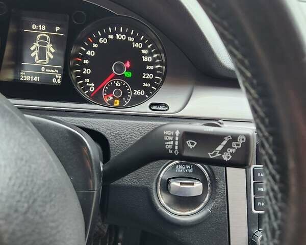 Коричневый Фольксваген Пассат, объемом двигателя 2 л и пробегом 238 тыс. км за 10800 $, фото 89 на Automoto.ua