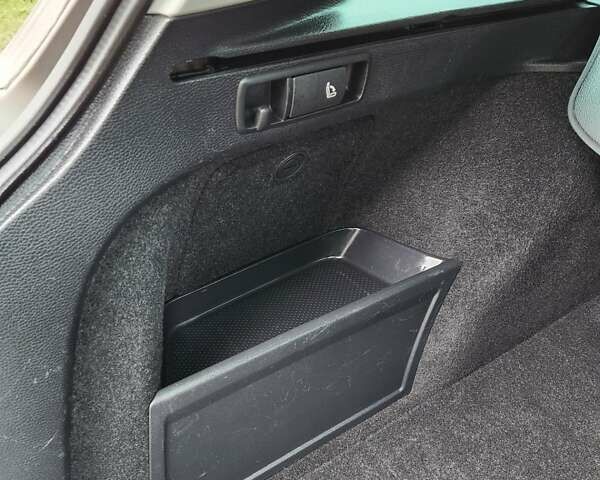 Коричневый Фольксваген Пассат, объемом двигателя 2 л и пробегом 238 тыс. км за 10800 $, фото 13 на Automoto.ua