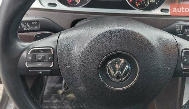 Коричневый Фольксваген Пассат, объемом двигателя 1.97 л и пробегом 243 тыс. км за 10999 $, фото 13 на Automoto.ua