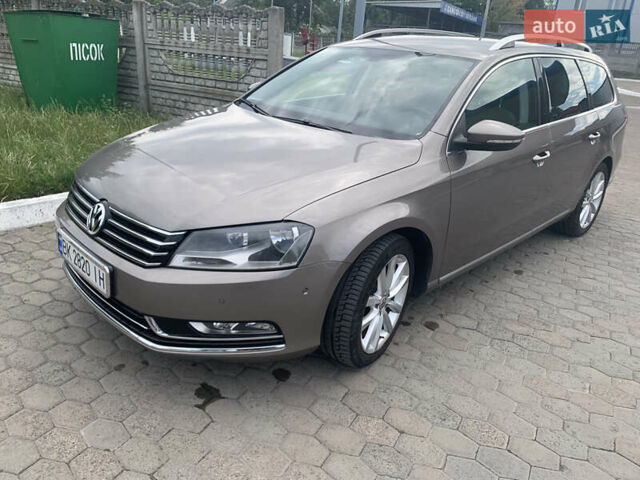 Коричневый Фольксваген Пассат, объемом двигателя 2 л и пробегом 330 тыс. км за 11000 $, фото 10 на Automoto.ua