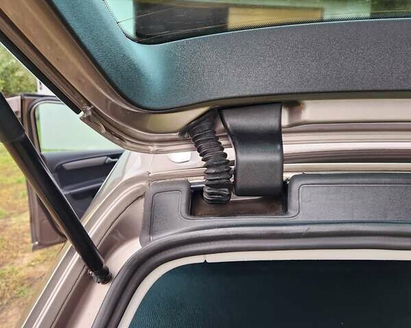 Коричневый Фольксваген Пассат, объемом двигателя 2 л и пробегом 238 тыс. км за 10800 $, фото 22 на Automoto.ua