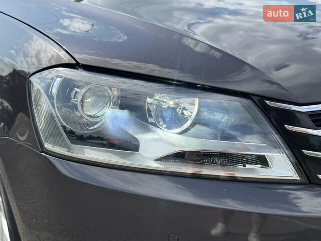 Коричневый Фольксваген Пассат, объемом двигателя 1.6 л и пробегом 238 тыс. км за 8500 $, фото 13 на Automoto.ua