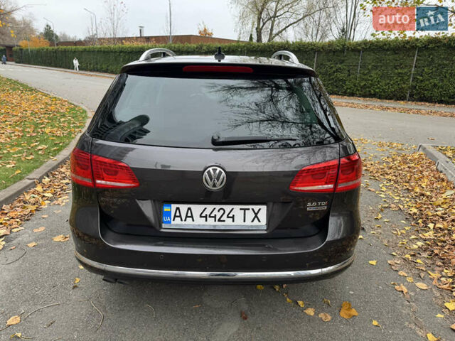 Коричневый Фольксваген Пассат, объемом двигателя 2 л и пробегом 290 тыс. км за 10500 $, фото 3 на Automoto.ua