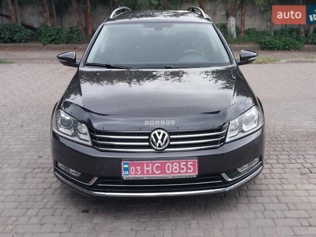 Коричневый Фольксваген Пассат, объемом двигателя 0 л и пробегом 235 тыс. км за 11700 $, фото 4 на Automoto.ua
