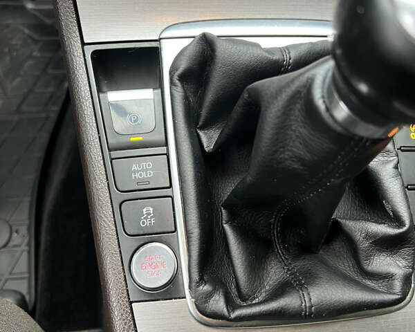 Коричневий Фольксваген Пассат, об'ємом двигуна 2 л та пробігом 287 тис. км за 10500 $, фото 33 на Automoto.ua