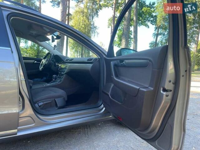 Коричневий Фольксваген Пассат, об'ємом двигуна 1.97 л та пробігом 270 тис. км за 11500 $, фото 25 на Automoto.ua
