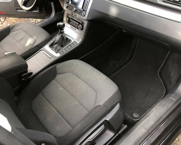 Коричневый Фольксваген Пассат, объемом двигателя 1.97 л и пробегом 260 тыс. км за 10500 $, фото 3 на Automoto.ua