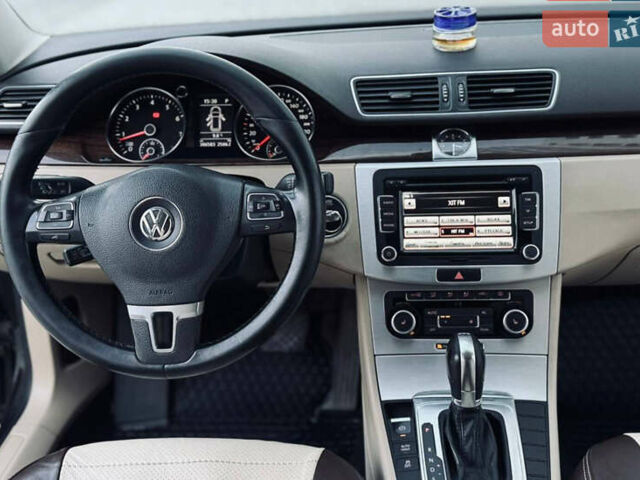 Коричневый Фольксваген Пассат, объемом двигателя 1.39 л и пробегом 308 тыс. км за 8900 $, фото 17 на Automoto.ua