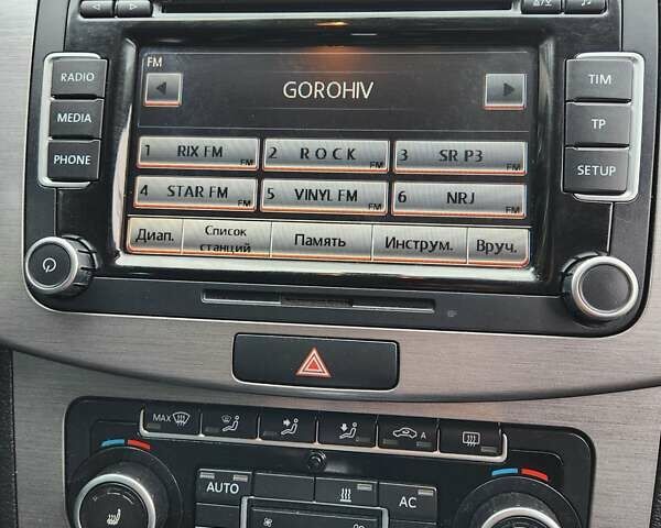 Коричневый Фольксваген Пассат, объемом двигателя 2 л и пробегом 238 тыс. км за 10800 $, фото 54 на Automoto.ua