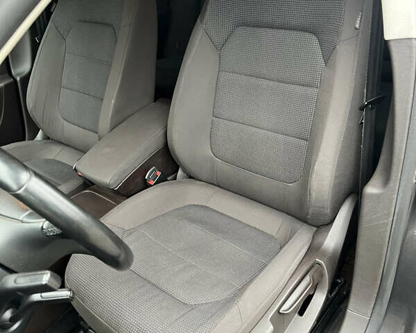 Коричневий Фольксваген Пассат, об'ємом двигуна 2 л та пробігом 287 тис. км за 10500 $, фото 20 на Automoto.ua