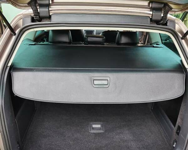 Коричневый Фольксваген Пассат, объемом двигателя 2 л и пробегом 238 тыс. км за 10800 $, фото 16 на Automoto.ua