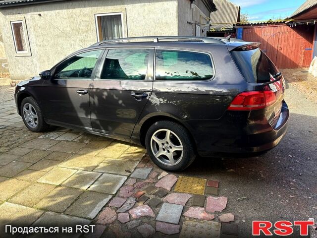 Коричневый Фольксваген Пассат, объемом двигателя 1.6 л и пробегом 265 тыс. км за 9200 $, фото 2 на Automoto.ua