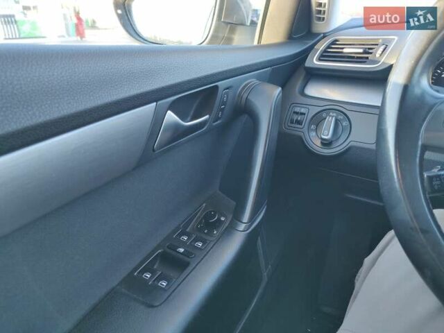 Коричневый Фольксваген Пассат, объемом двигателя 1.8 л и пробегом 251 тыс. км за 9200 $, фото 22 на Automoto.ua