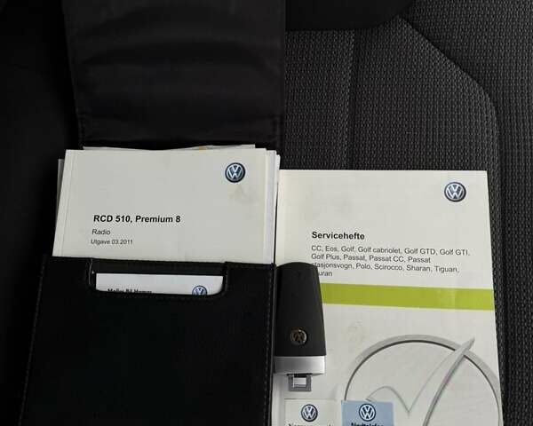 Коричневый Фольксваген Пассат, объемом двигателя 1.6 л и пробегом 216 тыс. км за 9200 $, фото 10 на Automoto.ua