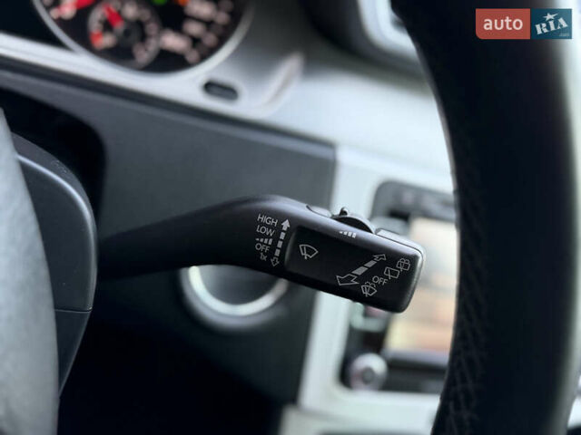 Коричневый Фольксваген Пассат, объемом двигателя 2 л и пробегом 197 тыс. км за 12950 $, фото 90 на Automoto.ua