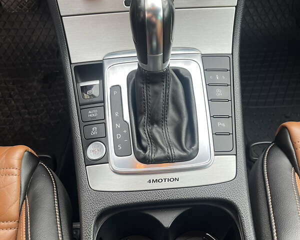 Коричневий Фольксваген Пассат, об'ємом двигуна 2 л та пробігом 197 тис. км за 13350 $, фото 41 на Automoto.ua