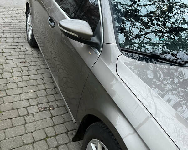 Коричневый Фольксваген Пассат, объемом двигателя 1.97 л и пробегом 297 тыс. км за 10400 $, фото 6 на Automoto.ua