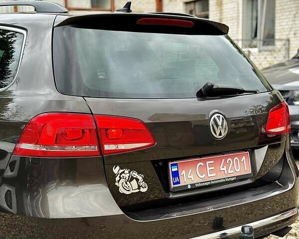 Коричневий Фольксваген Пассат, об'ємом двигуна 2 л та пробігом 267 тис. км за 10999 $, фото 14 на Automoto.ua