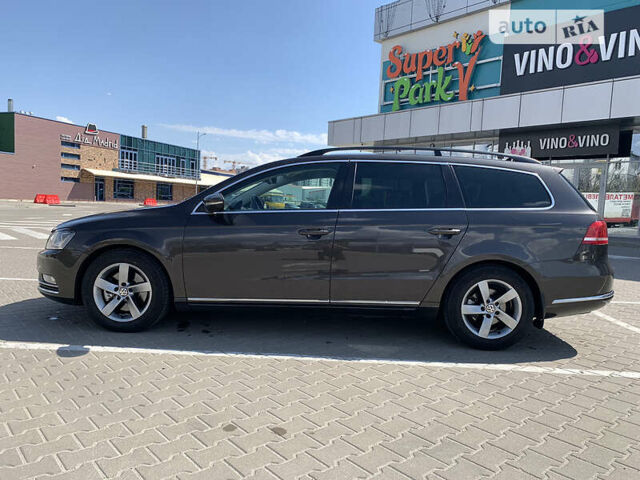 Коричневий Фольксваген Пассат, об'ємом двигуна 2 л та пробігом 265 тис. км за 9499 $, фото 17 на Automoto.ua