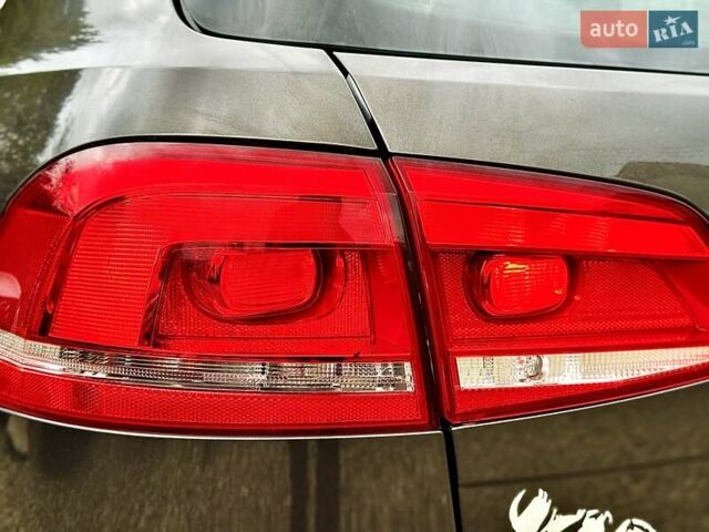 Коричневий Фольксваген Пассат, об'ємом двигуна 2 л та пробігом 267 тис. км за 10999 $, фото 10 на Automoto.ua