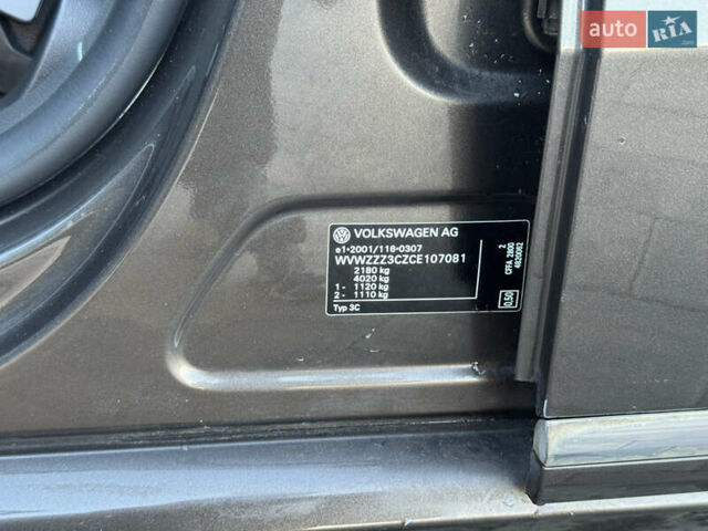 Коричневий Фольксваген Пассат, об'ємом двигуна 1.97 л та пробігом 239 тис. км за 12800 $, фото 32 на Automoto.ua