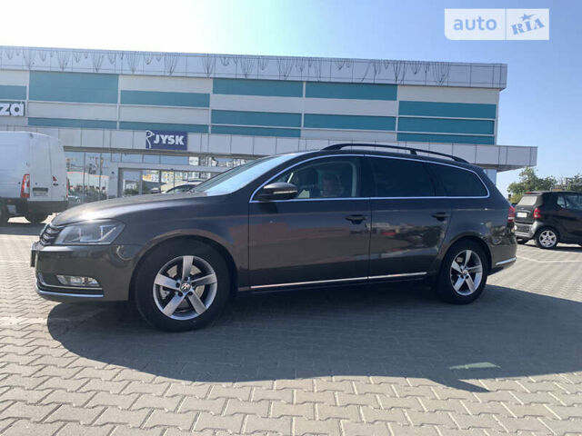 Коричневий Фольксваген Пассат, об'ємом двигуна 2 л та пробігом 265 тис. км за 9499 $, фото 3 на Automoto.ua