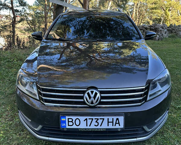 Коричневый Фольксваген Пассат, объемом двигателя 2 л и пробегом 270 тыс. км за 11100 $, фото 3 на Automoto.ua