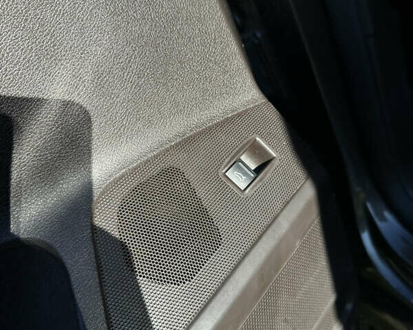 Коричневый Фольксваген Пассат, объемом двигателя 2 л и пробегом 270 тыс. км за 11100 $, фото 19 на Automoto.ua