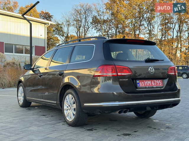 Коричневий Фольксваген Пассат, об'ємом двигуна 1.97 л та пробігом 239 тис. км за 12800 $, фото 8 на Automoto.ua
