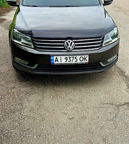 Коричневий Фольксваген Пассат, об'ємом двигуна 2 л та пробігом 320 тис. км за 10200 $, фото 1 на Automoto.ua