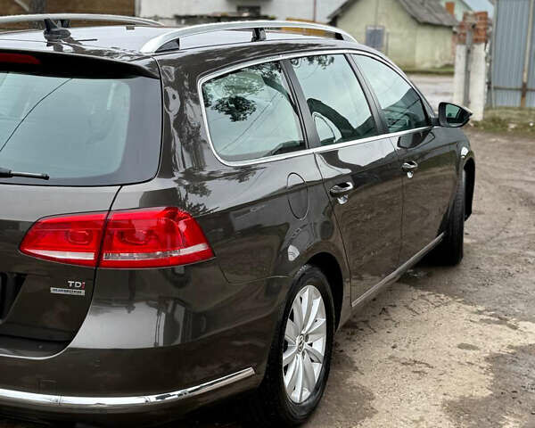 Коричневий Фольксваген Пассат, об'ємом двигуна 1.6 л та пробігом 284 тис. км за 9300 $, фото 6 на Automoto.ua
