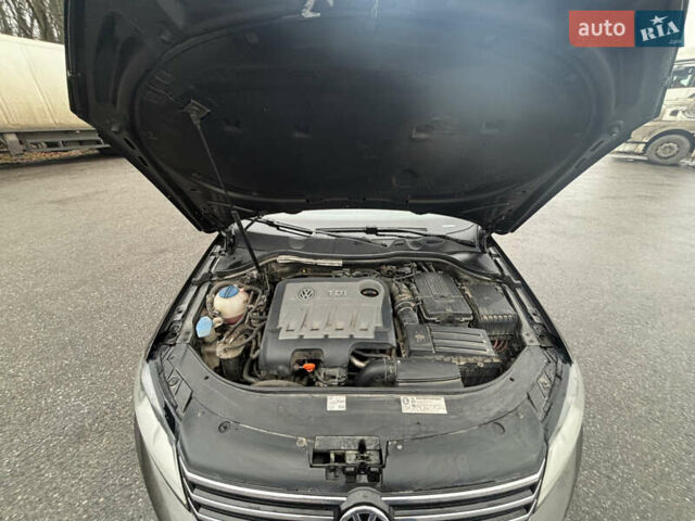 Коричневый Фольксваген Пассат, объемом двигателя 1.97 л и пробегом 280 тыс. км за 10600 $, фото 23 на Automoto.ua