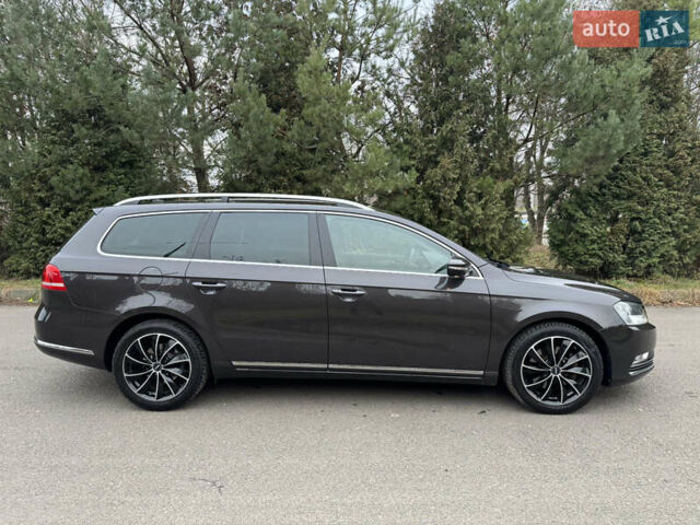 Коричневий Фольксваген Пассат, об'ємом двигуна 2 л та пробігом 217 тис. км за 12999 $, фото 26 на Automoto.ua